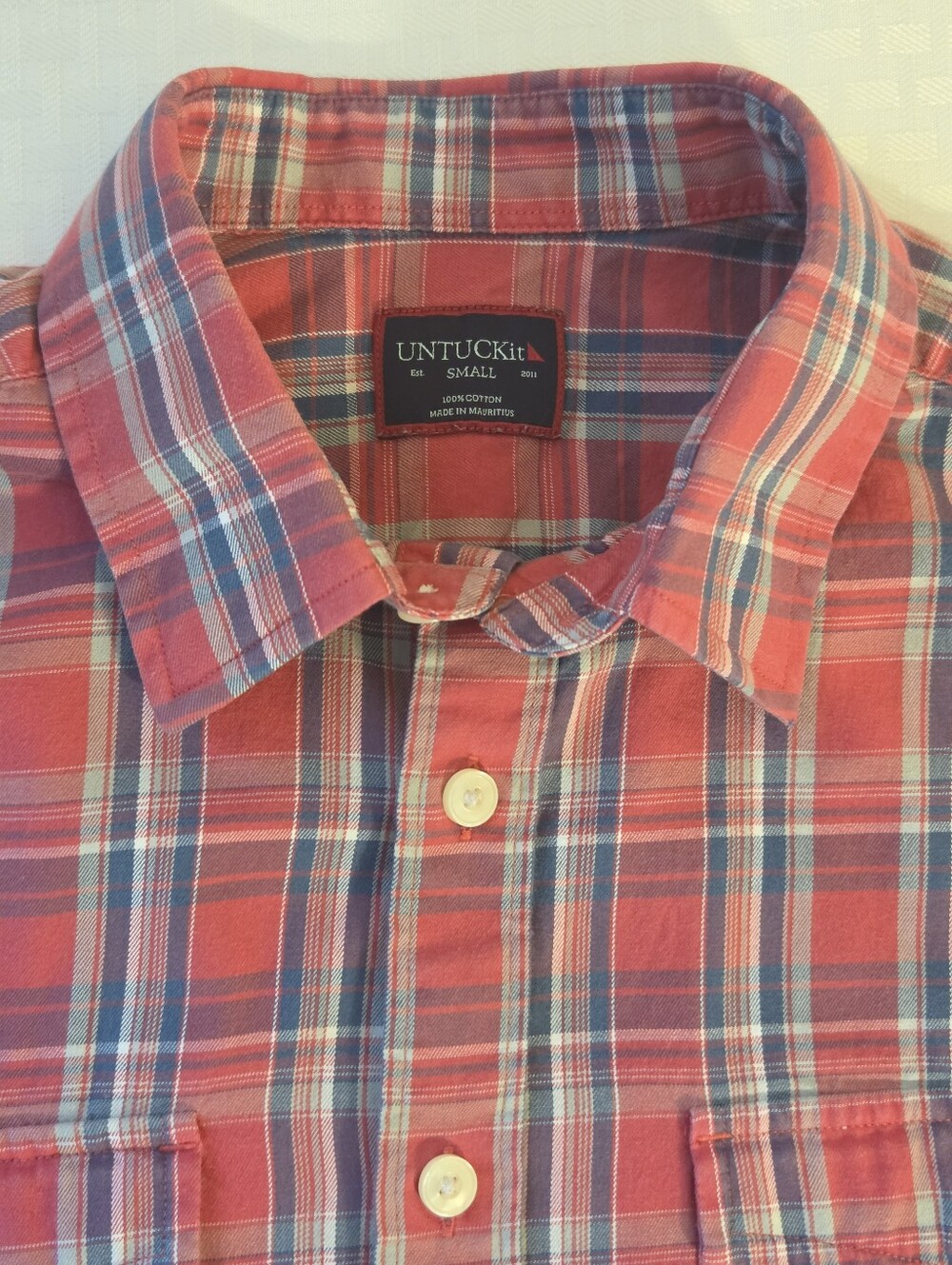 UNTUCKit men's Cotton Shirt Button Down Long Sleeve Pink Plaid size Small EUC